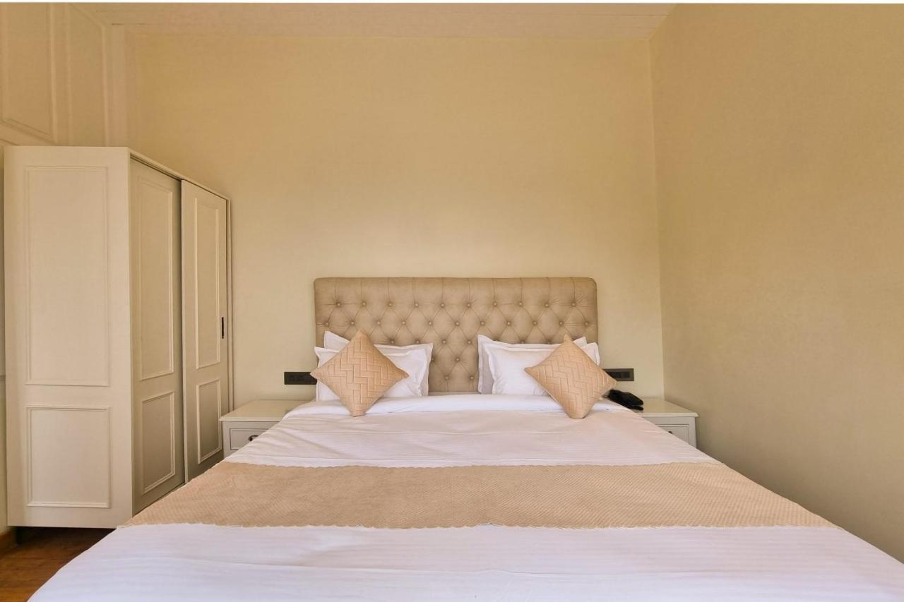 Hotel Crags ダルハウジ エクステリア 写真