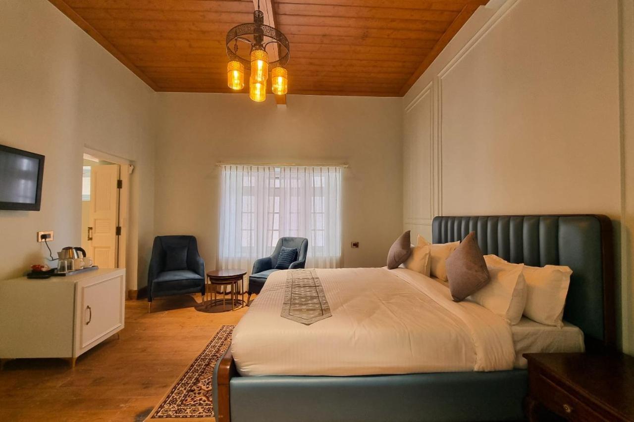 Hotel Crags ダルハウジ エクステリア 写真